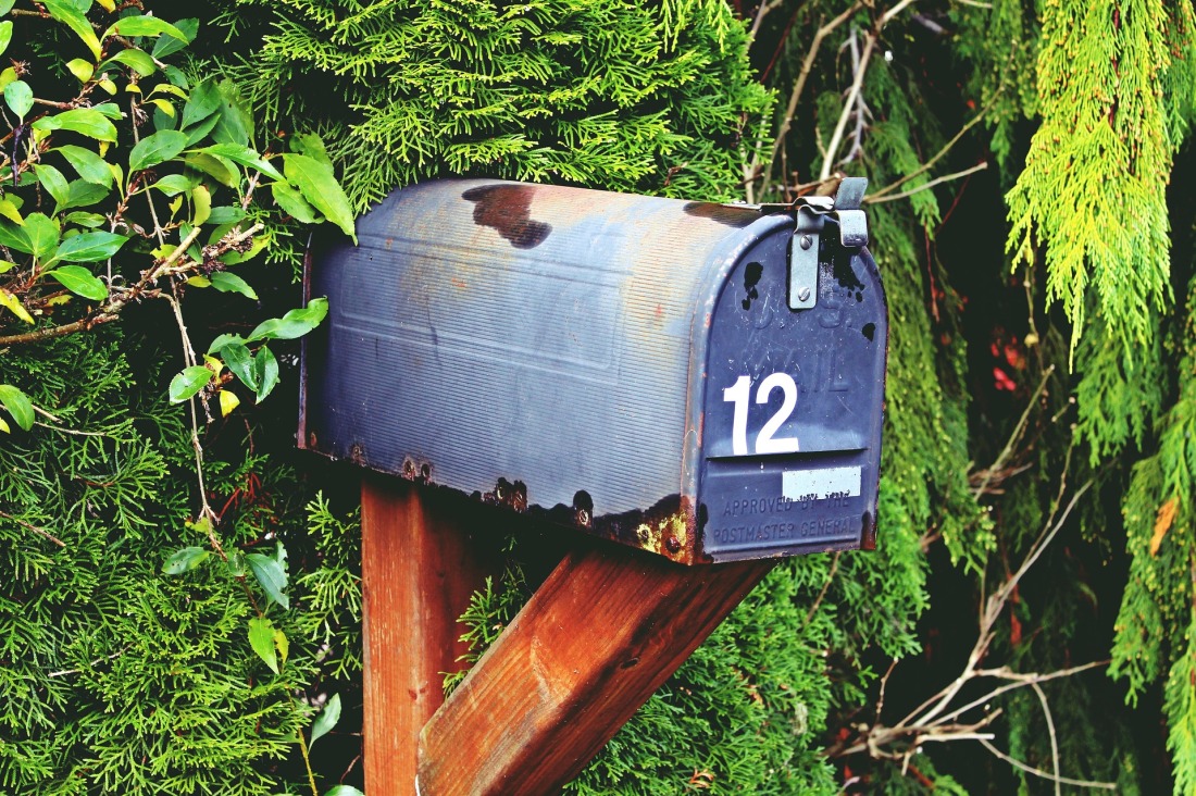 mailbox-1056324_1920